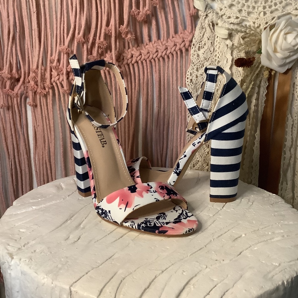 JUST FAB “Lena” Pink Floral Navy White Stripe Heel Sandal Size 5.5